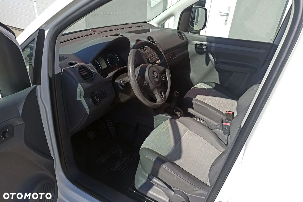 Volkswagen Caddy - 22
