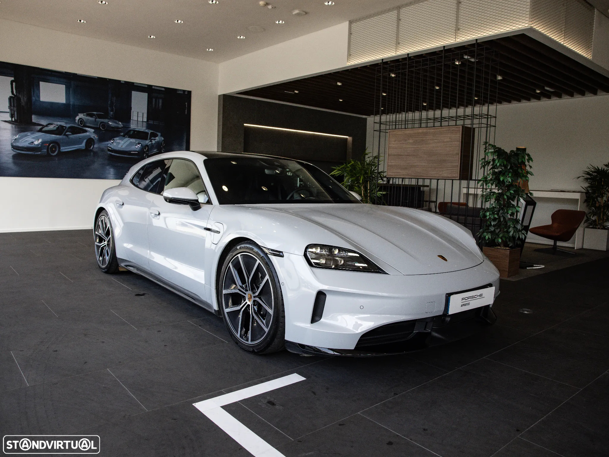 Porsche Taycan Sport Turismo Standard - 7