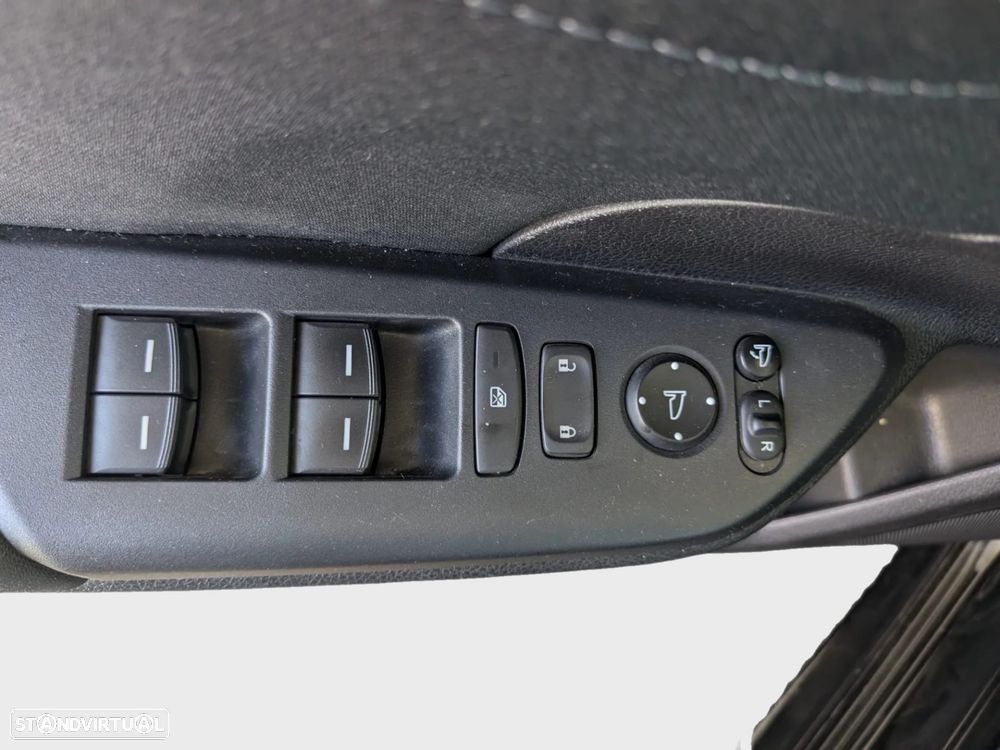 Honda Civic 1.0 i-VTEC Elegance - 6