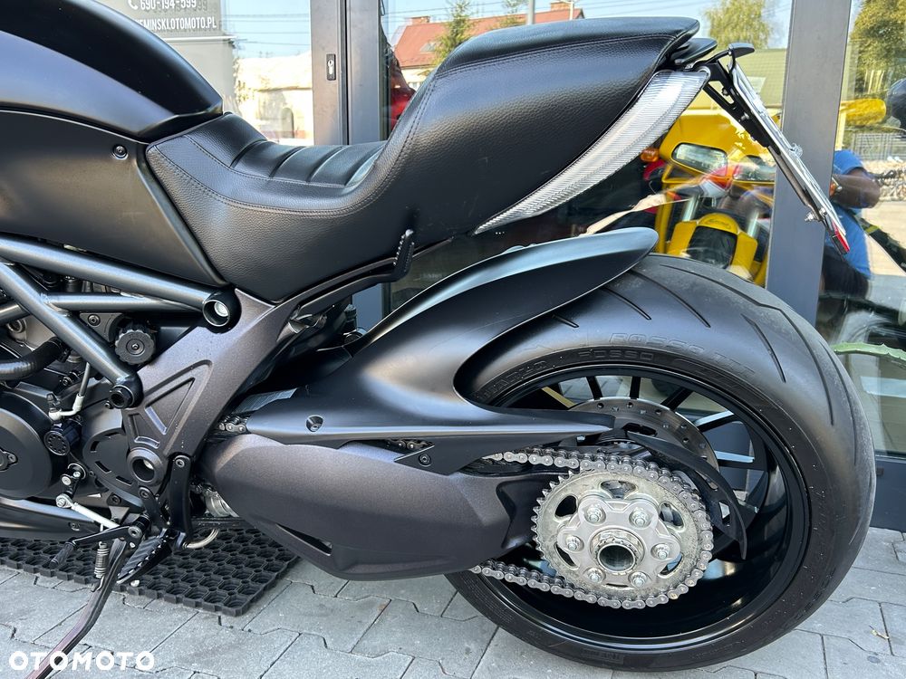 Ducati Diavel - 12