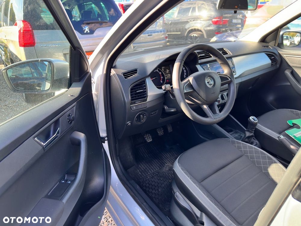 Skoda Fabia 1.0 Ambition - 8