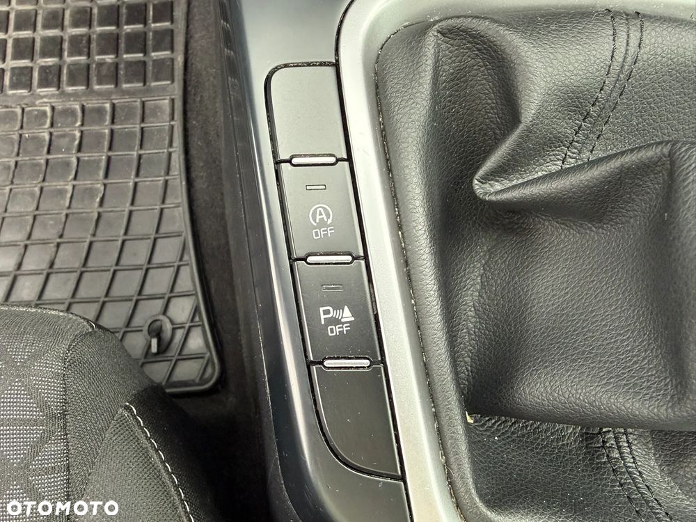 Kia Ceed - 18