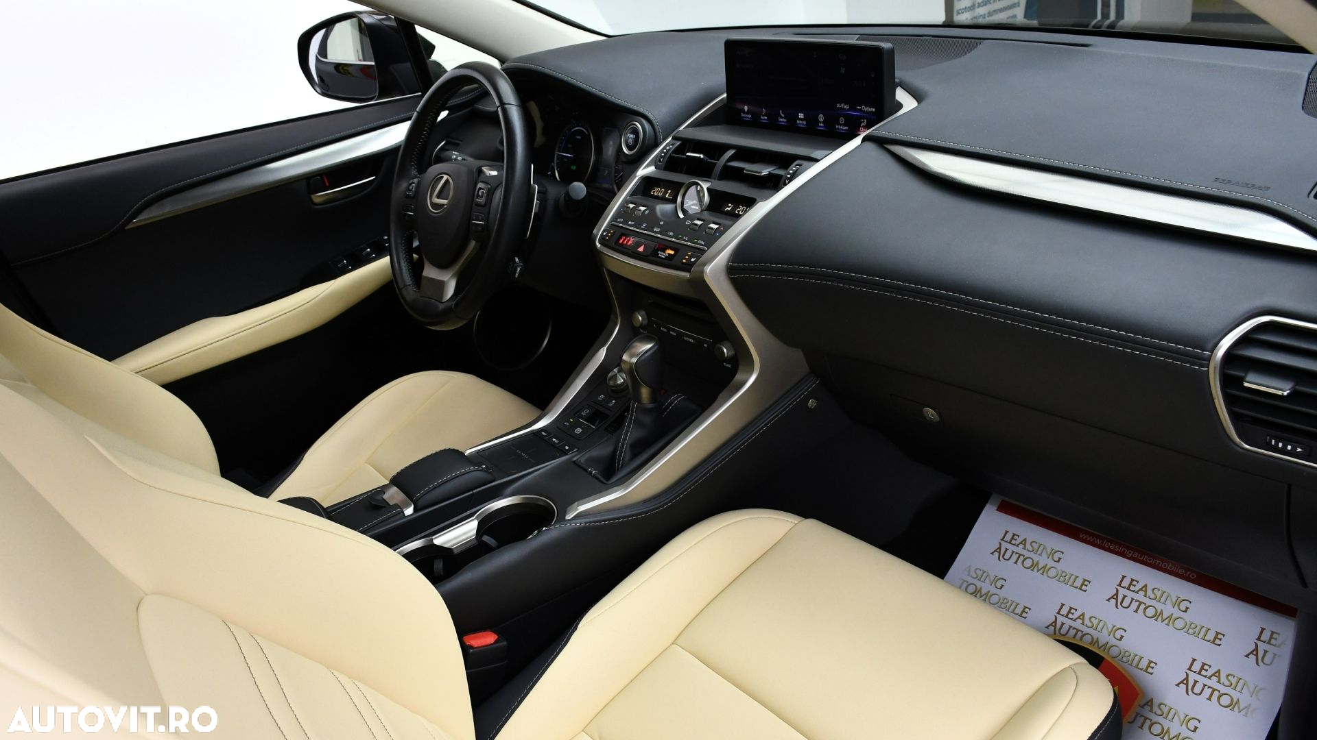 Lexus Seria NX 300h AWD Luxury - 9
