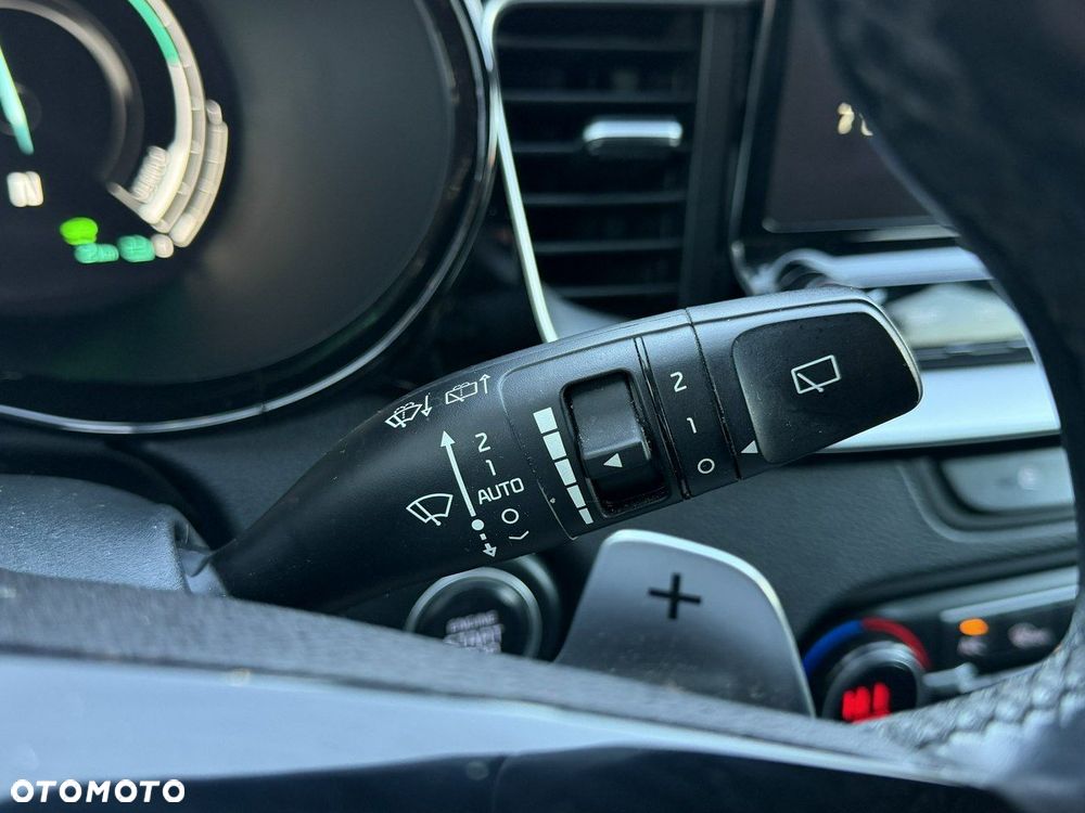 Kia Ceed 1.6 GDI PHEV Business Line DCT - 28
