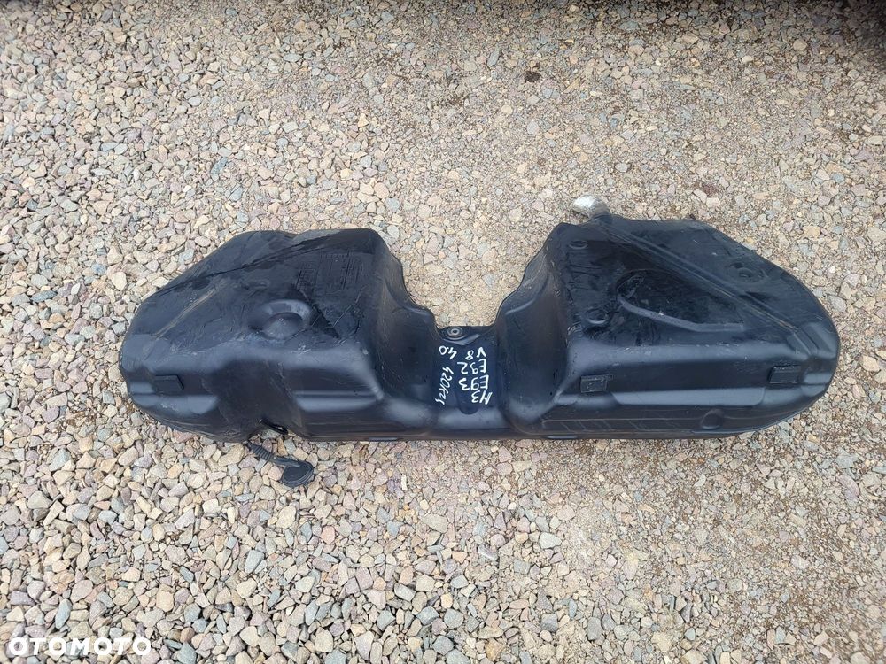 Zbiornik Paliwa z Pompkami bmw m3 e92 e93 e90 v8 4.0 420km - 2