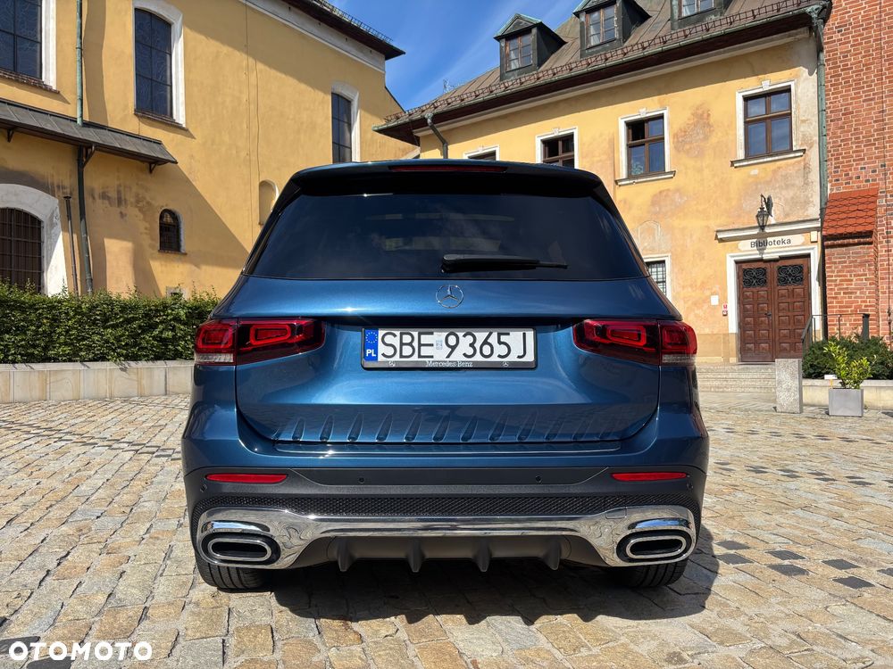 Mercedes-Benz GLB 250 8G-DCT AMG Line - 21