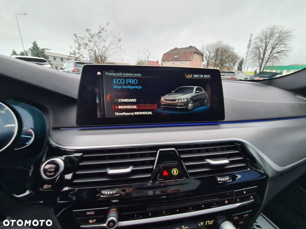 BMW Seria 5 530d xDrive M Sport sport - 23