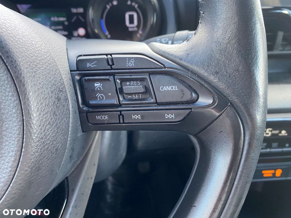 Toyota Yaris Hybrid 1.5 Selection Style - 17