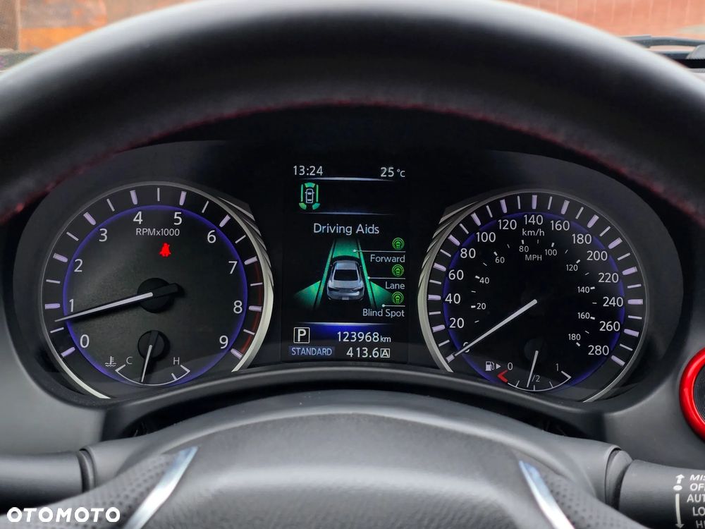 Infiniti Q60 - 16