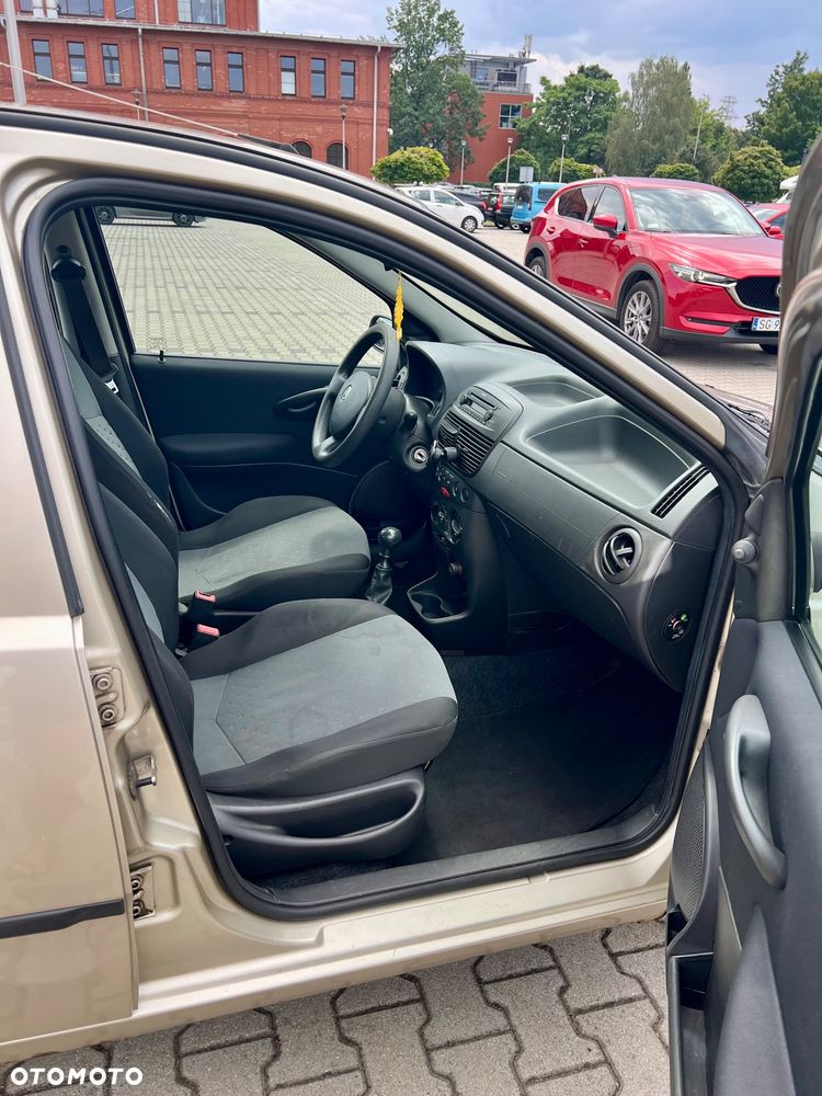 Fiat Punto 1.2 8V - 13