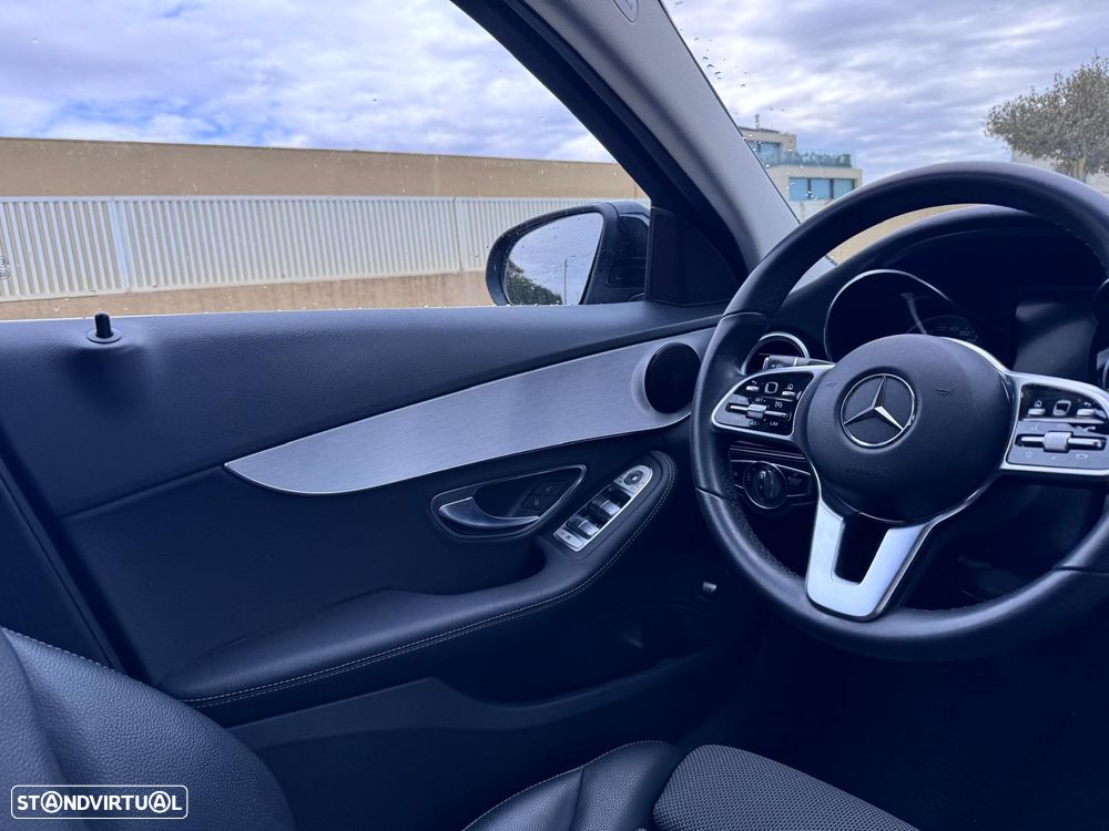 Mercedes-Benz C 300 de Avantgarde - 13
