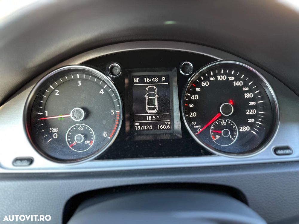 Volkswagen Passat CC - 12