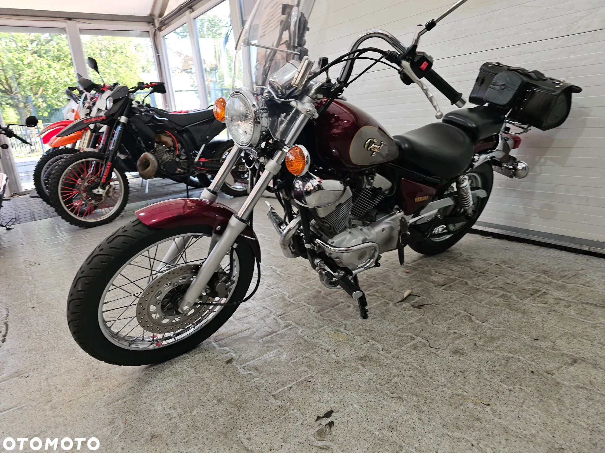 Yamaha XV - 13