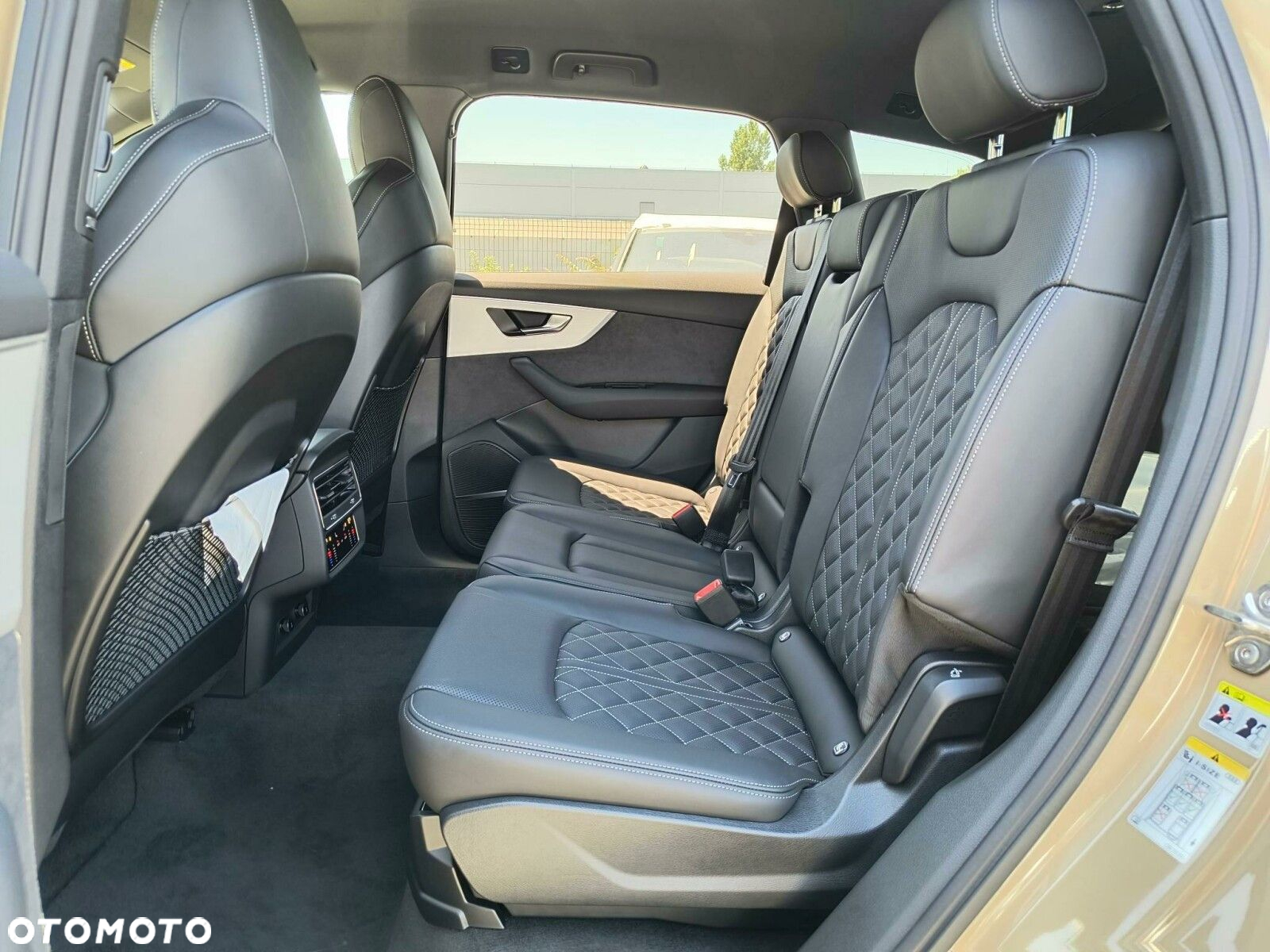 Audi Q7 - 8