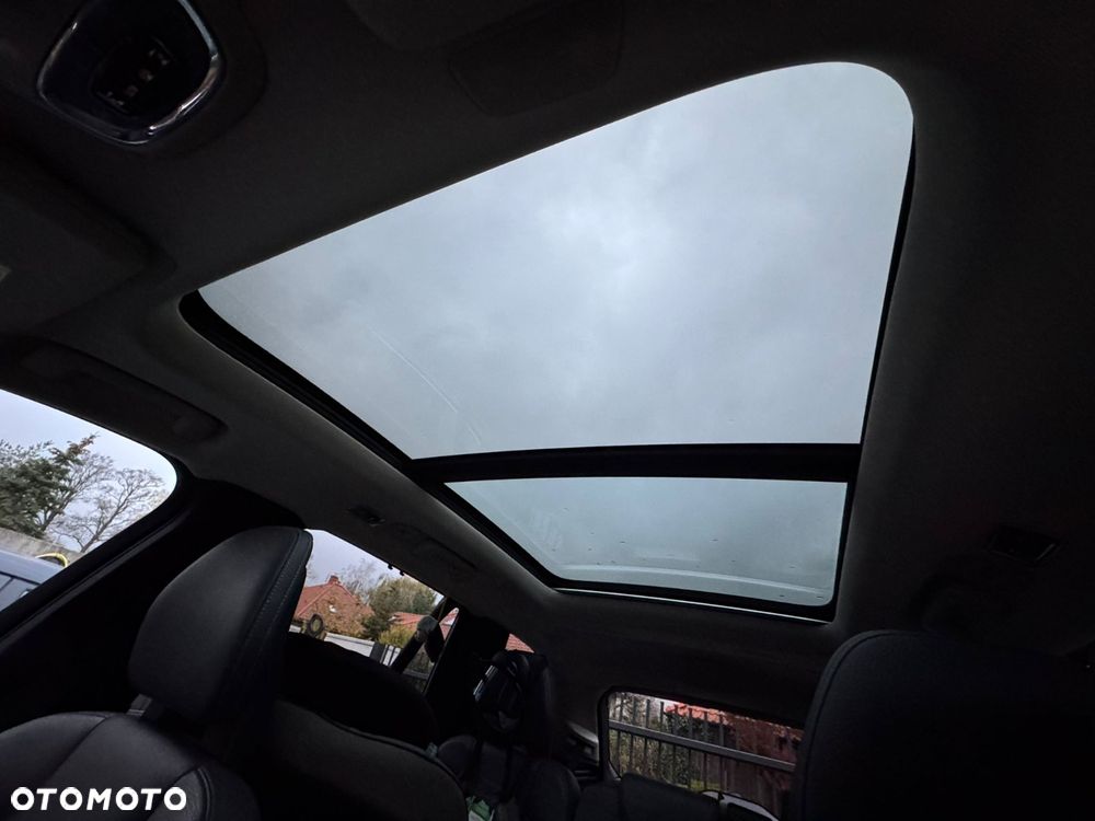 Volvo XC 90 B5 D AWD Momentum Pro 7os - 17