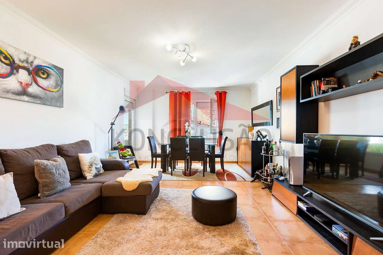 - Apartamento T3 Totalmente Mobilado no Centro do Carregado - Grande imagem: 4/23