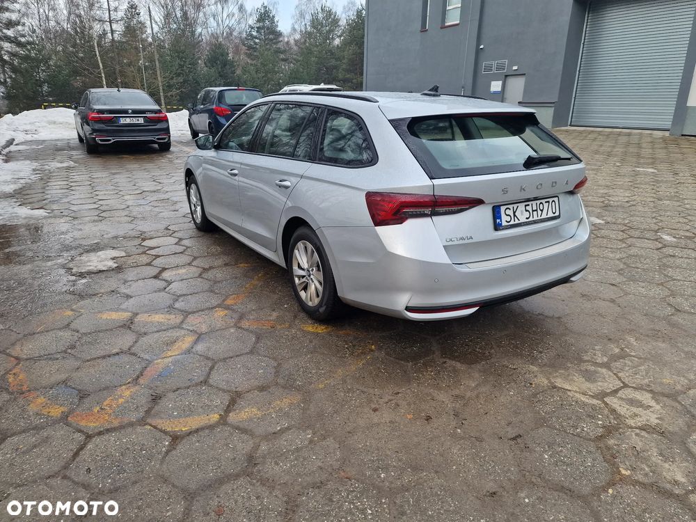 Skoda Octavia 1.5 TSI Edition 130 Essence - 4