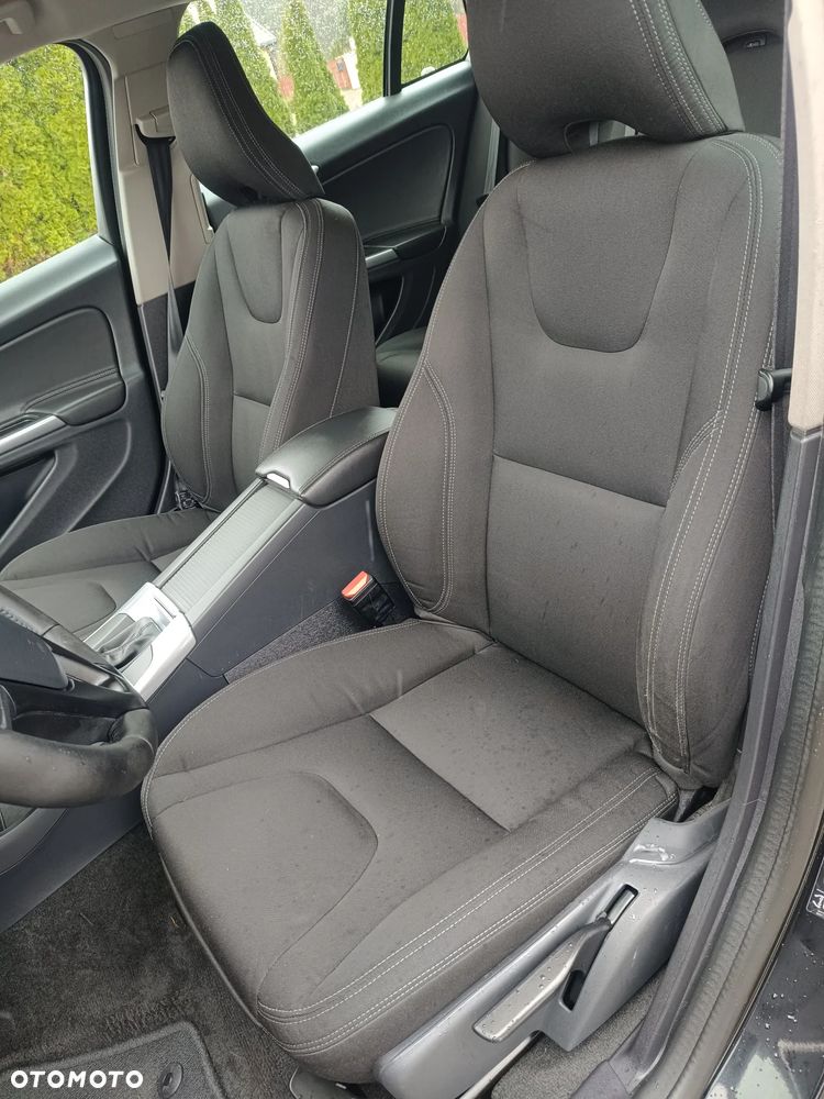 Volvo V60 D2 Drive-E Dynamic Edition (Momentum) - 15