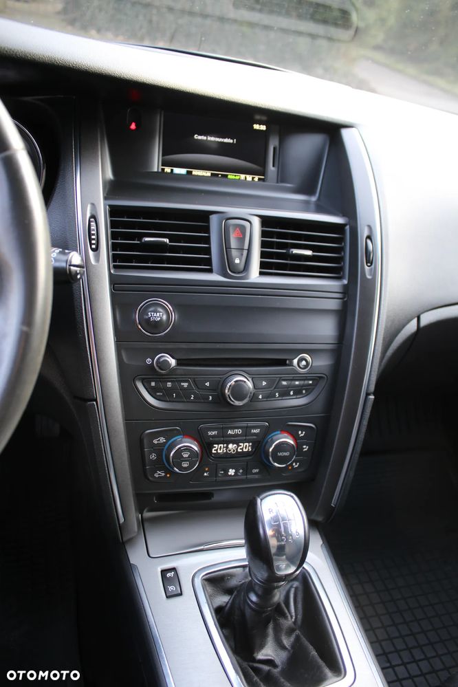 Renault Latitude - 18