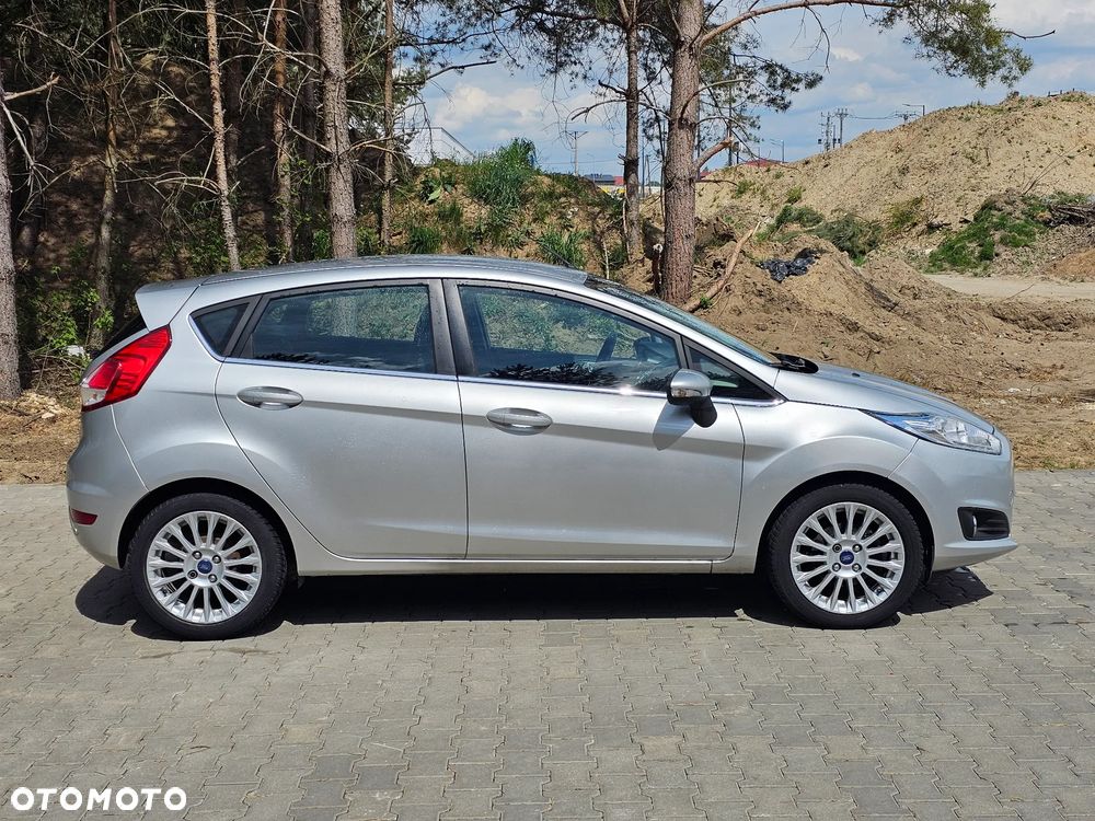 Ford Fiesta 1.0 EcoBoost Titanium - 4