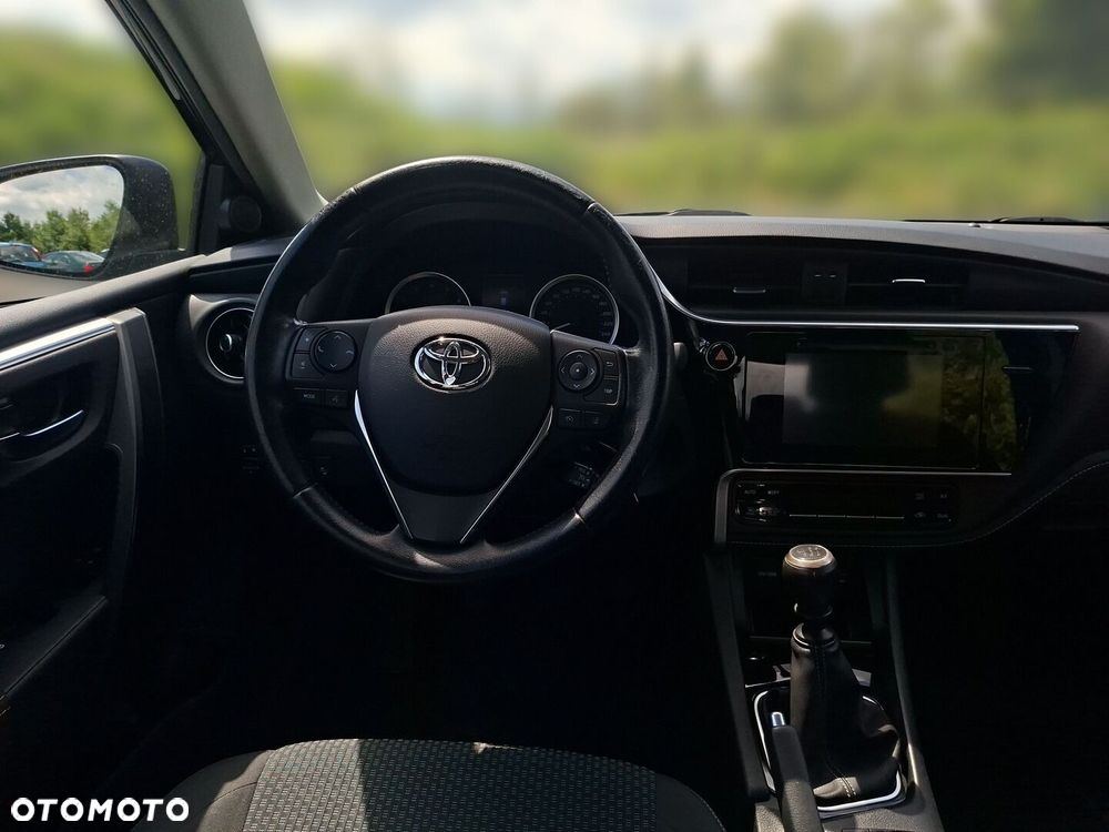 Toyota Corolla 1.6 Premium EU6 - 15