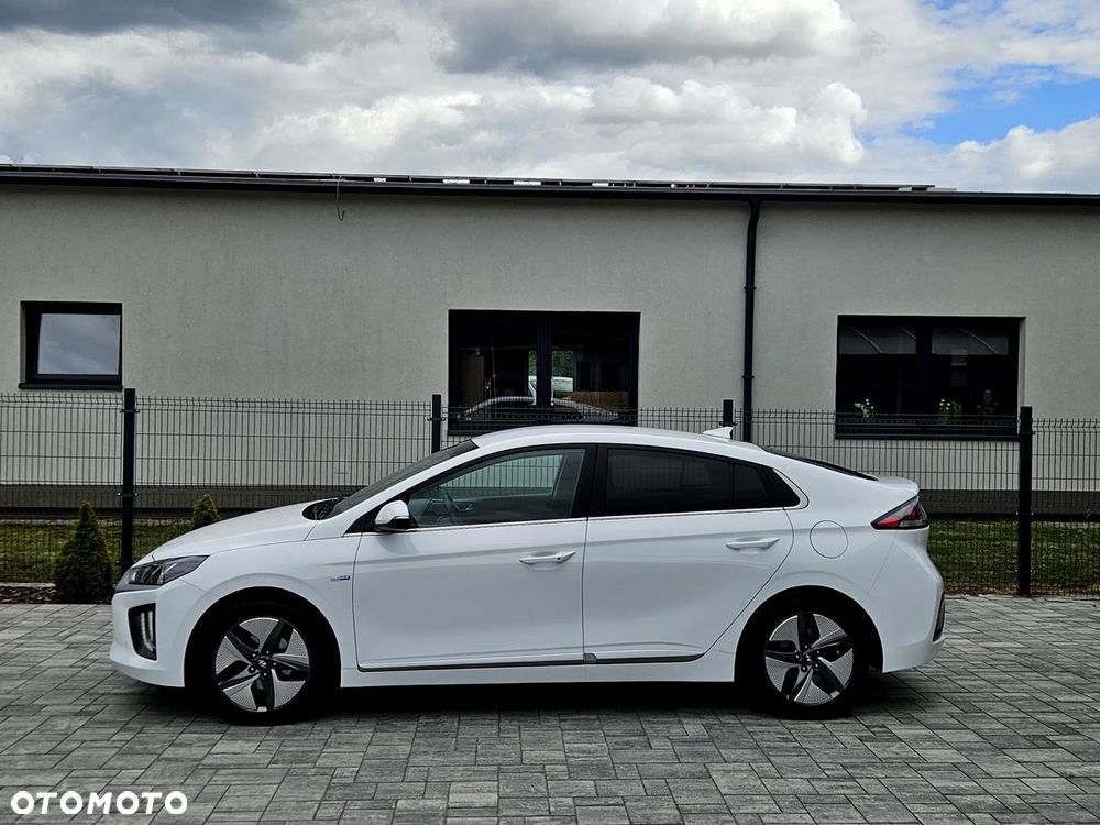 Hyundai IONIQ 1.6 GDI Premium - 7