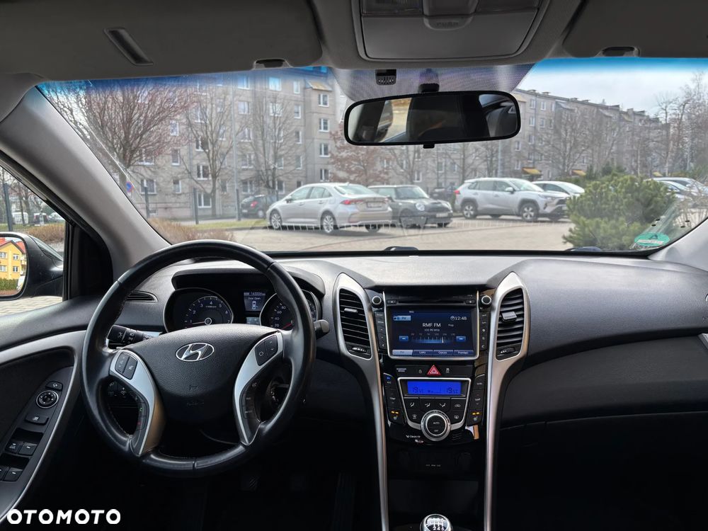 Hyundai i30 1.4 Premium - 24