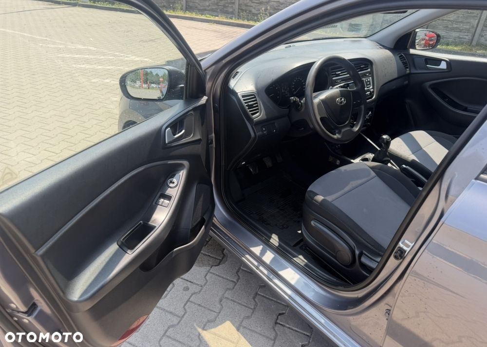 Hyundai i20 1.2 Classic Plus - 9