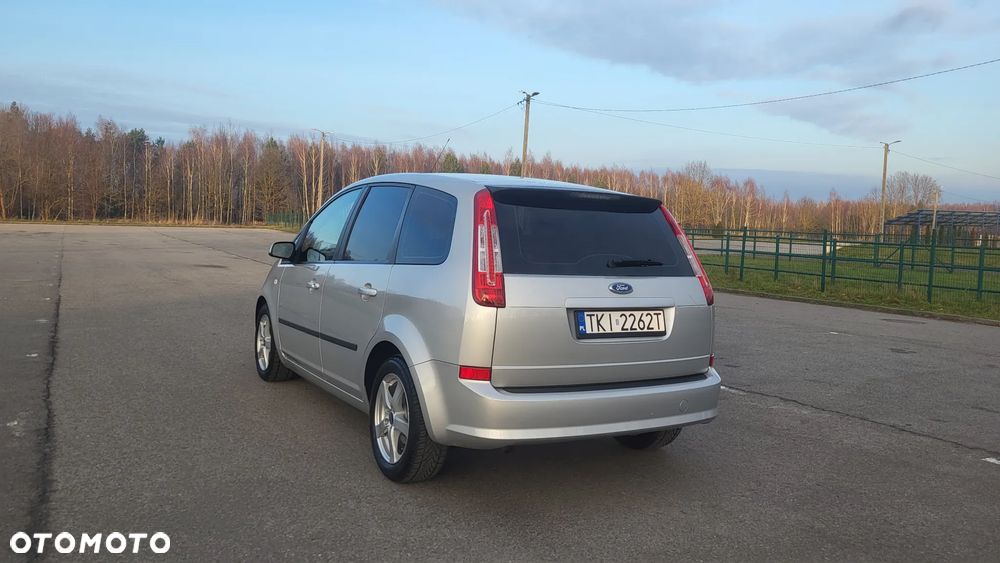 Ford C-MAX - 16