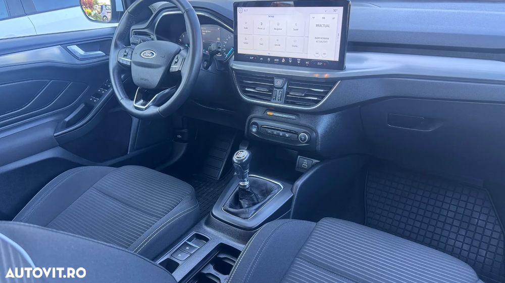 Ford Focus 1.0 EcoBoost Titanium - 21