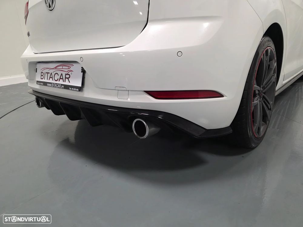 VW Golf 2.0 TSI GTI DSG Performance - 25
