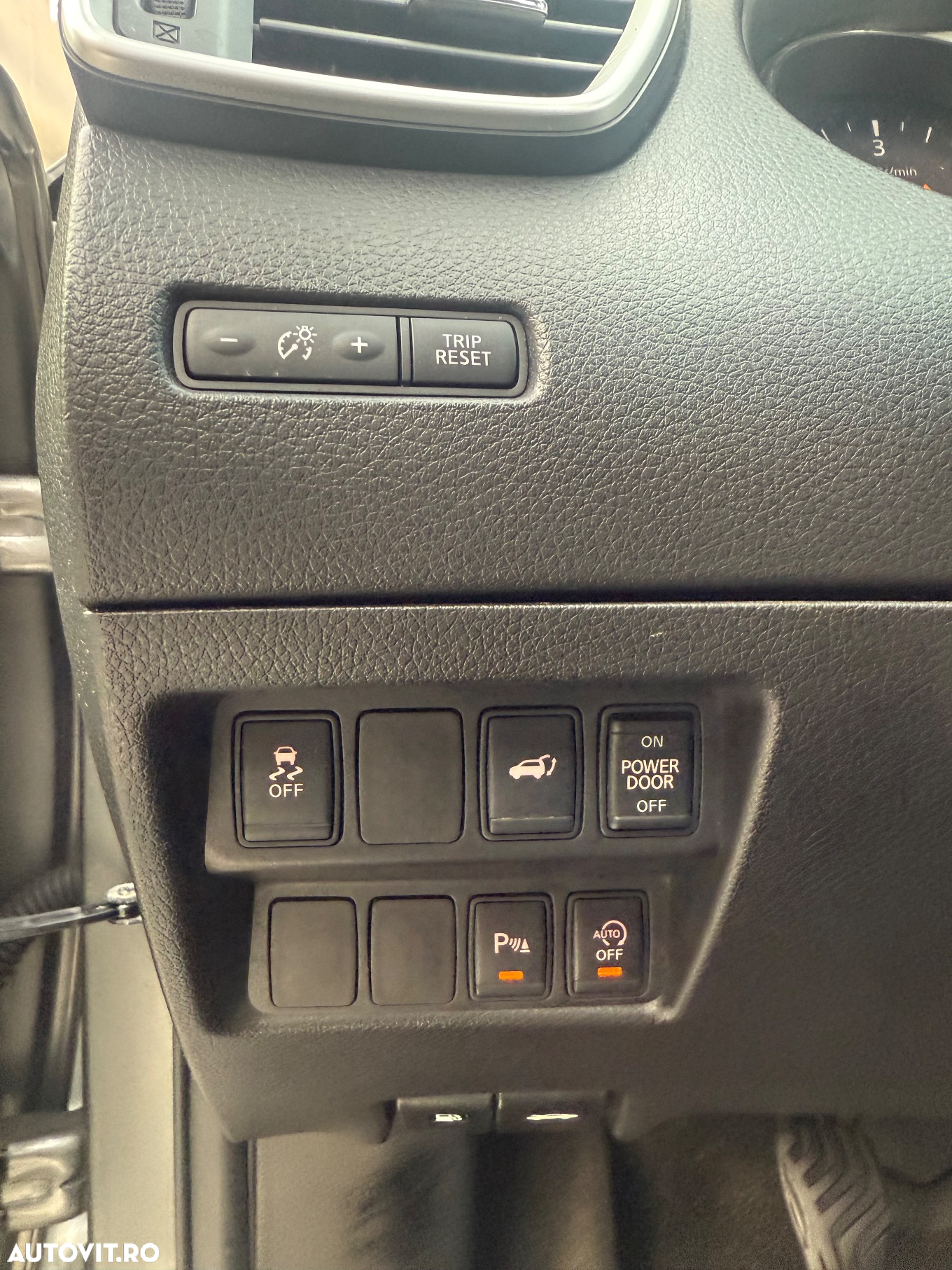 Nissan X-Trail 1.6L dCI Start/Stop Tekna - 22