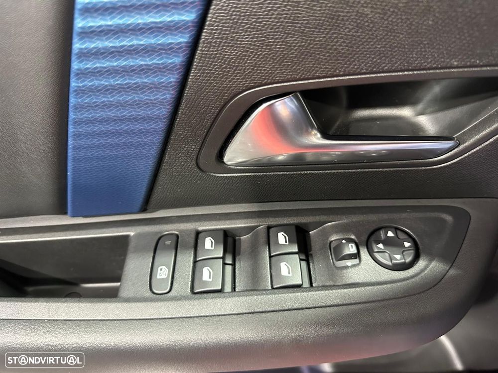 Citroën e-C4 50 kWh Feel - 38