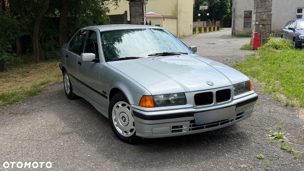 BMW Seria 3 - 15