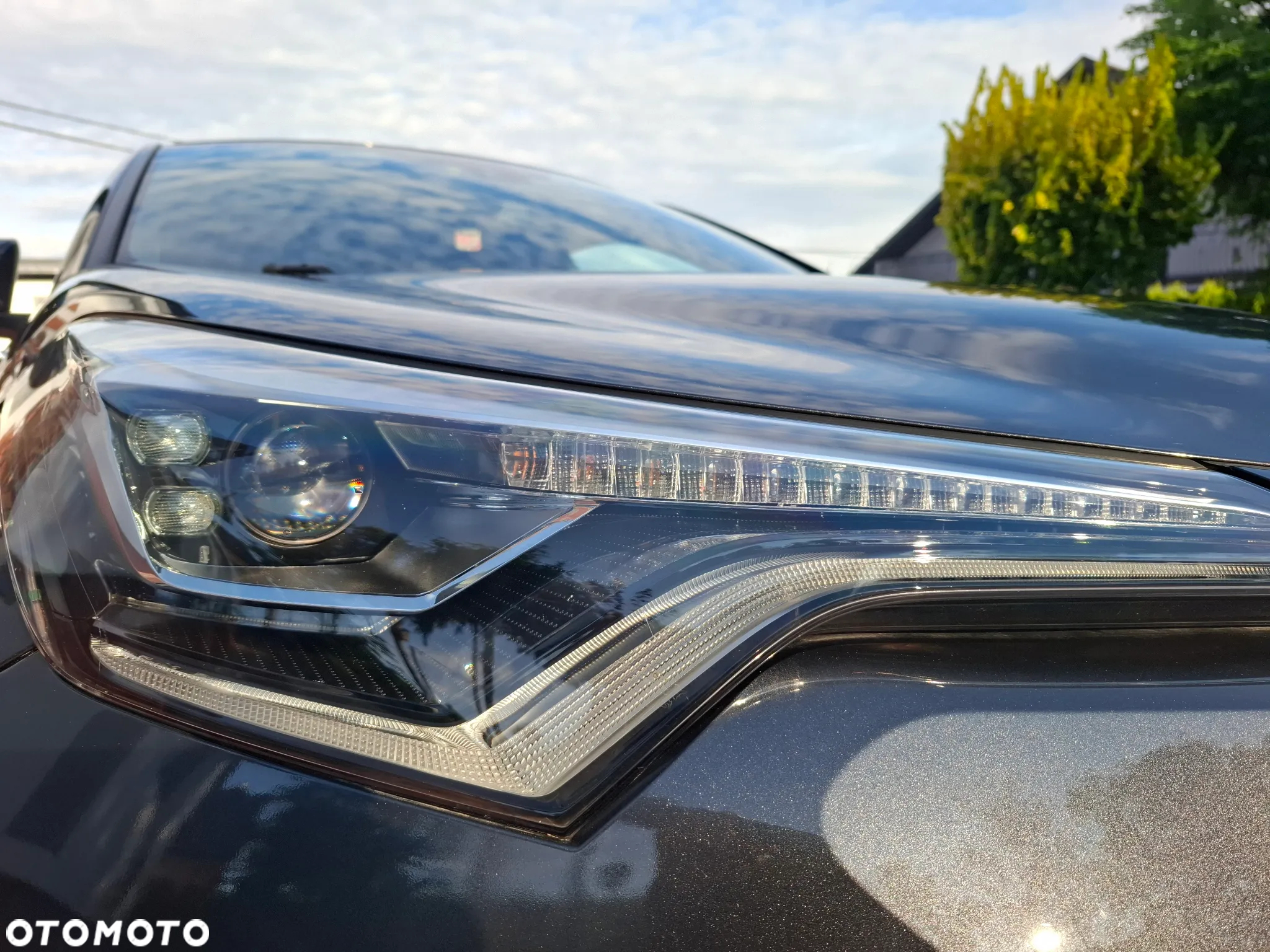 Toyota C-HR 1.8 Hybrid Neon Lime powered by JBL - 24