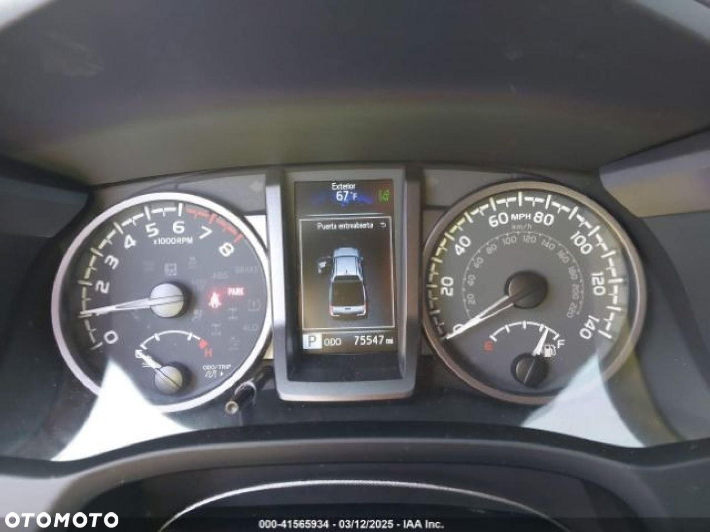 Toyota Tacoma - 9