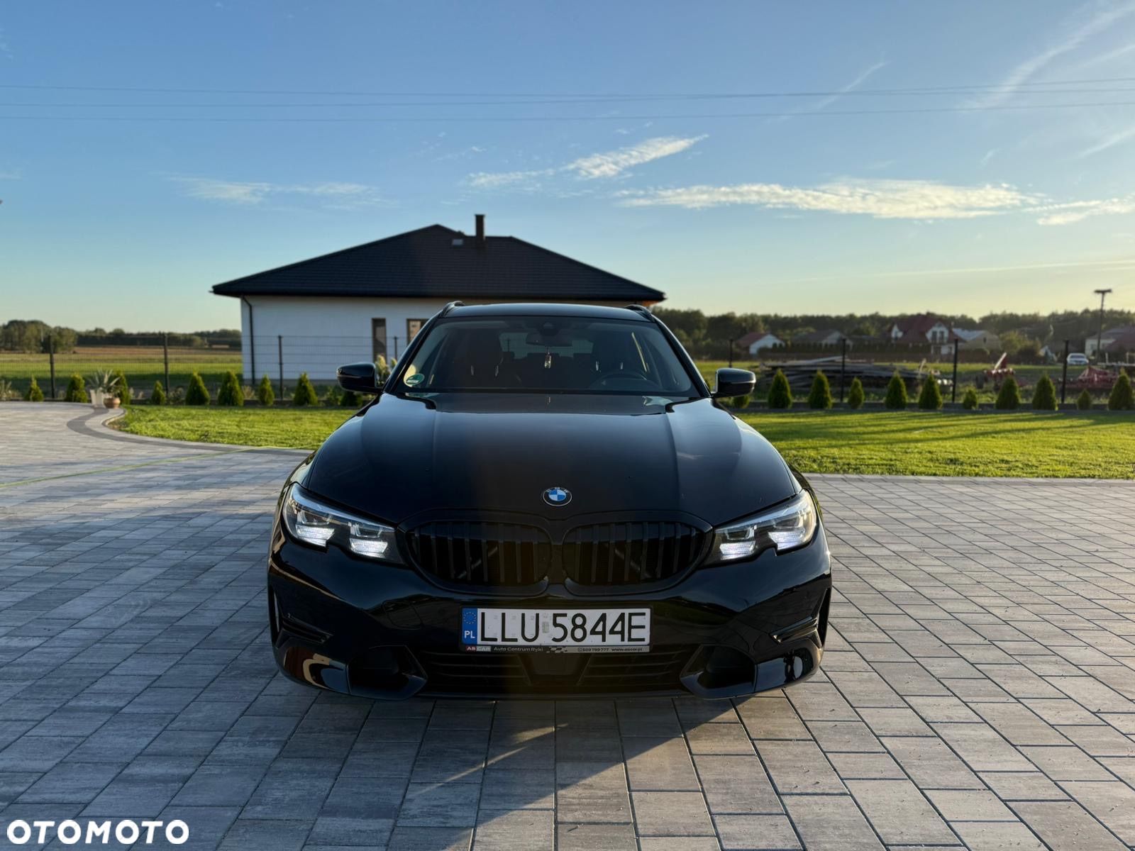 BMW Seria 3 320d Touring Sport Line - 1