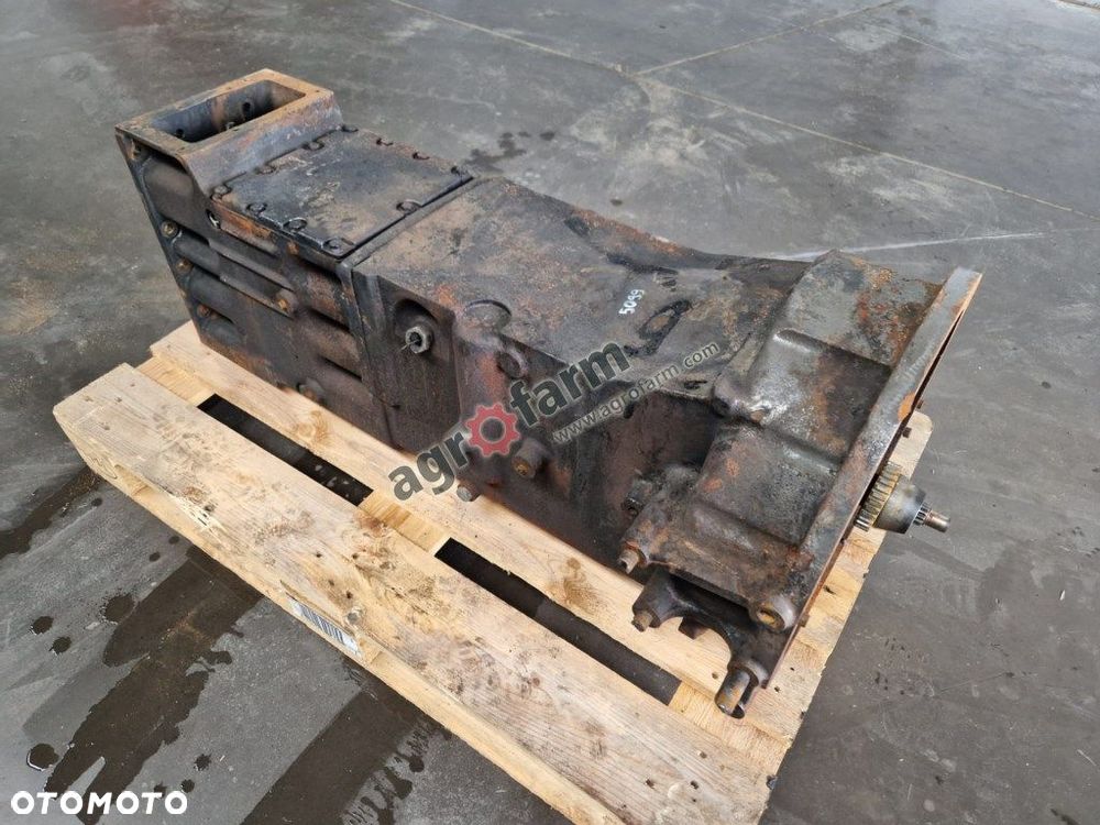 Skrzynia biegów Claas Axos - 1