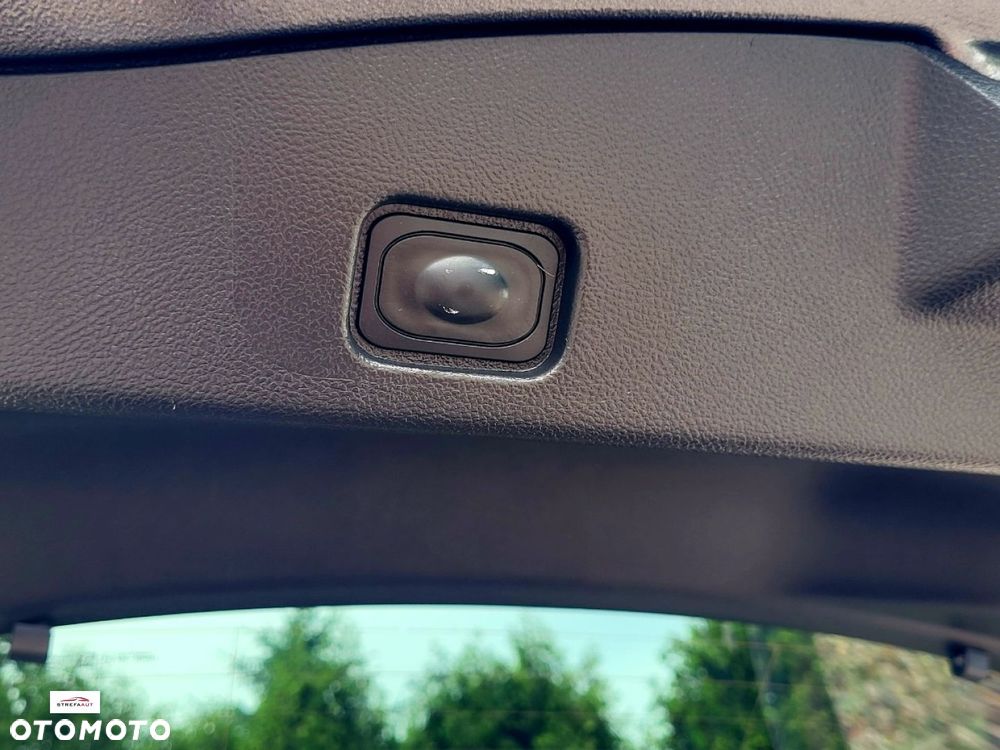 Ford Mondeo - 17