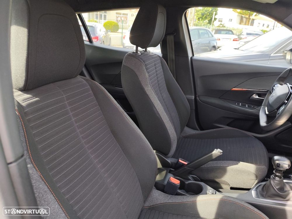 Peugeot 2008 1.2 PureTech Active Pack - 24