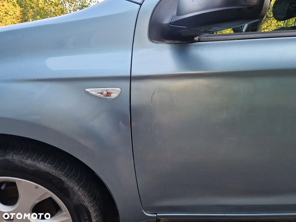 Hyundai i20 - 13