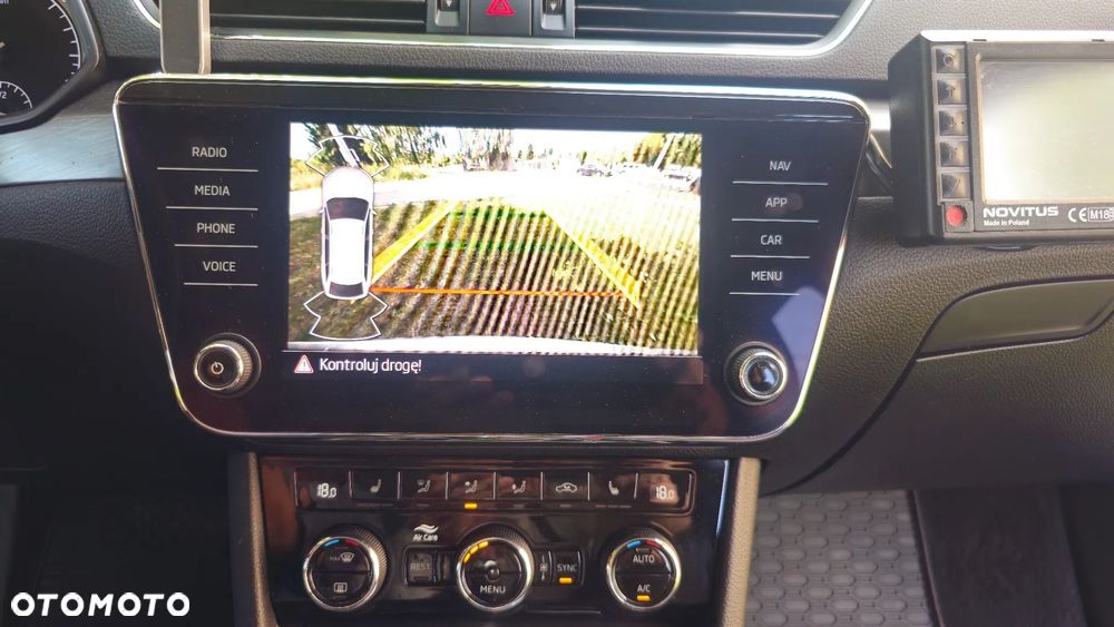Skoda Superb 2.0 TDI Style DSG7 - 12