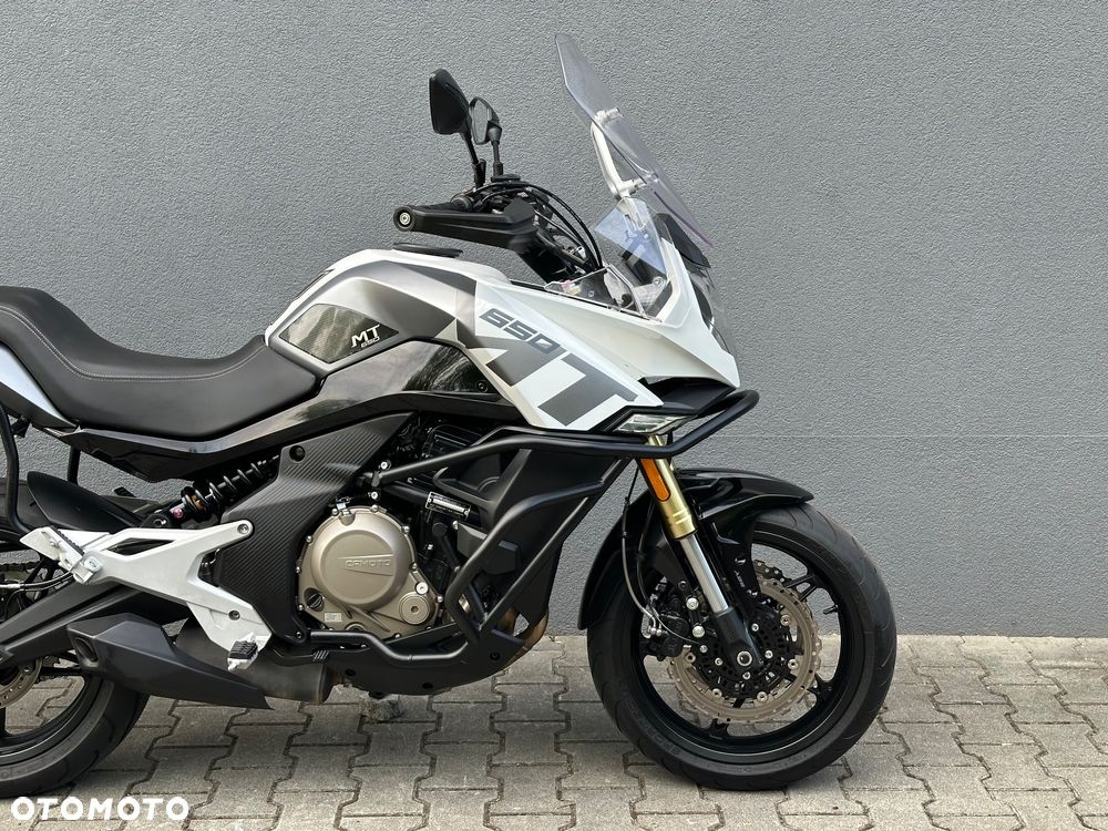 CFMoto 650 MT - 10