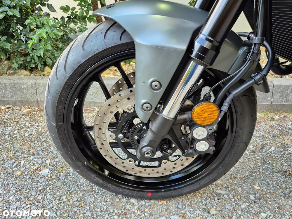 Yamaha Tracer - 23