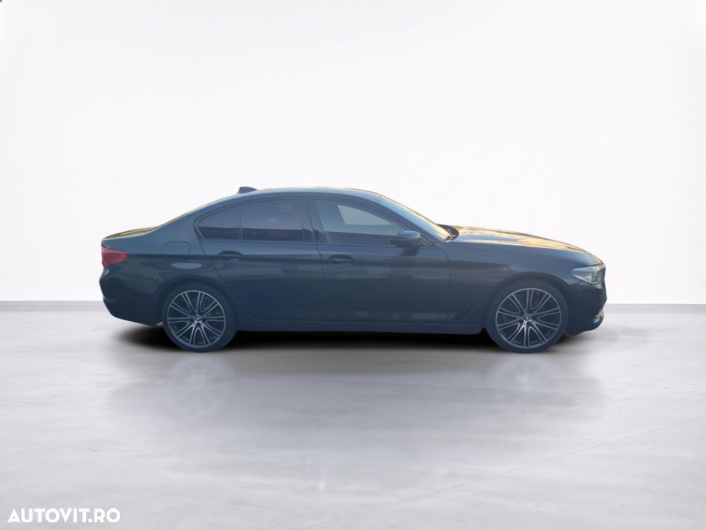 BMW Seria 5 520i AT - 7