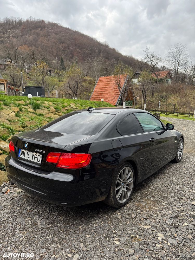 BMW Seria 3 320d xDrive Coupe Aut. Edition Exclusive - 20
