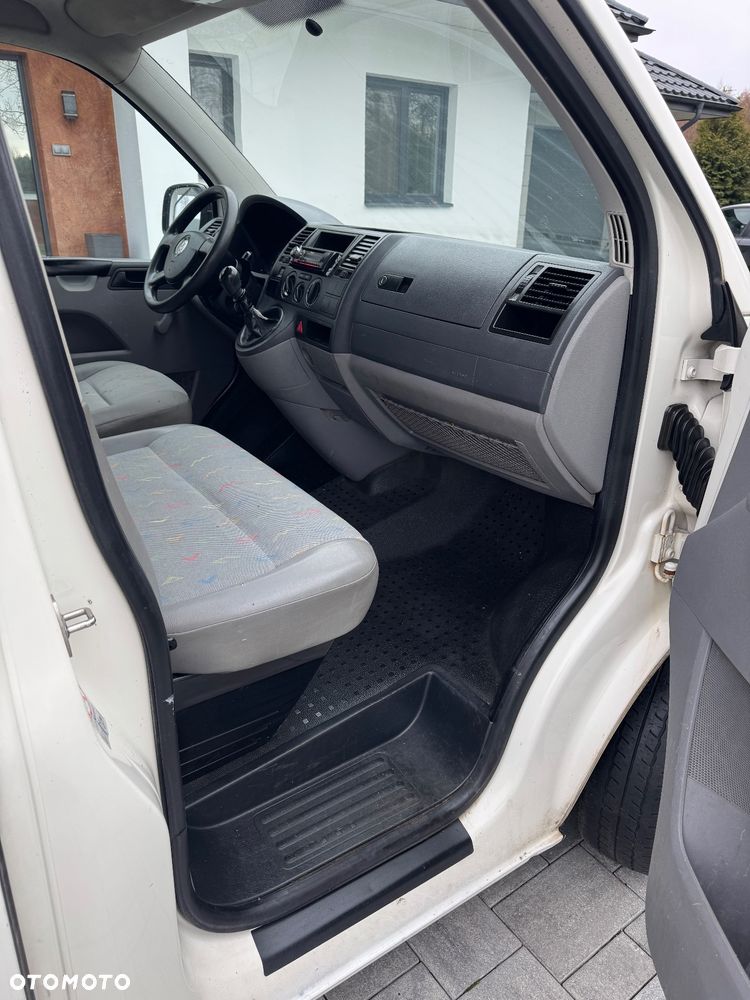 Volkswagen Transporter - 23