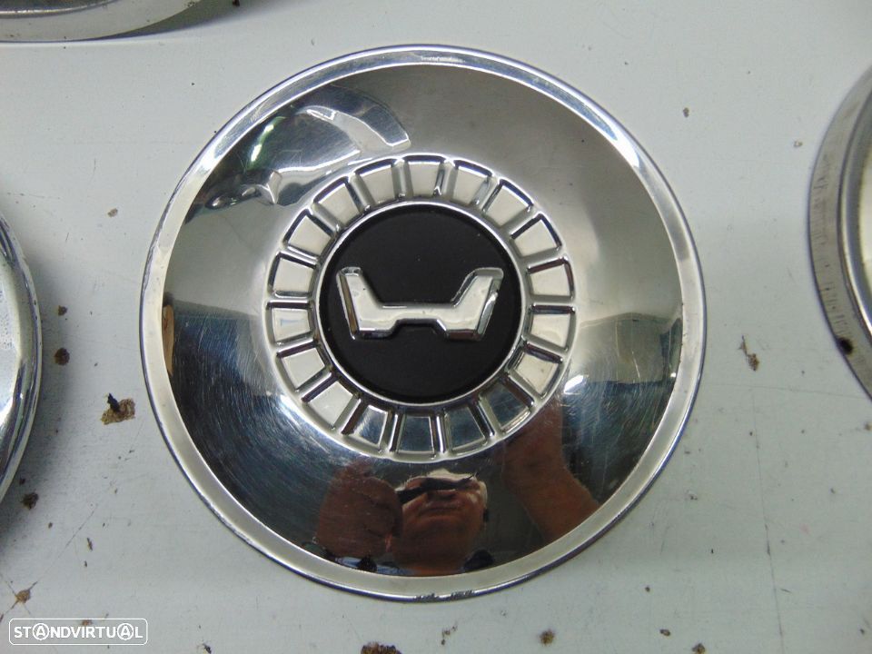 Antigos e clássicos tampões de roda - 6