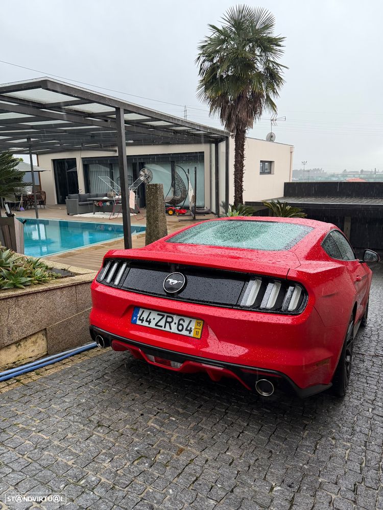 Ford Mustang 2.3 Eco Boost - 6