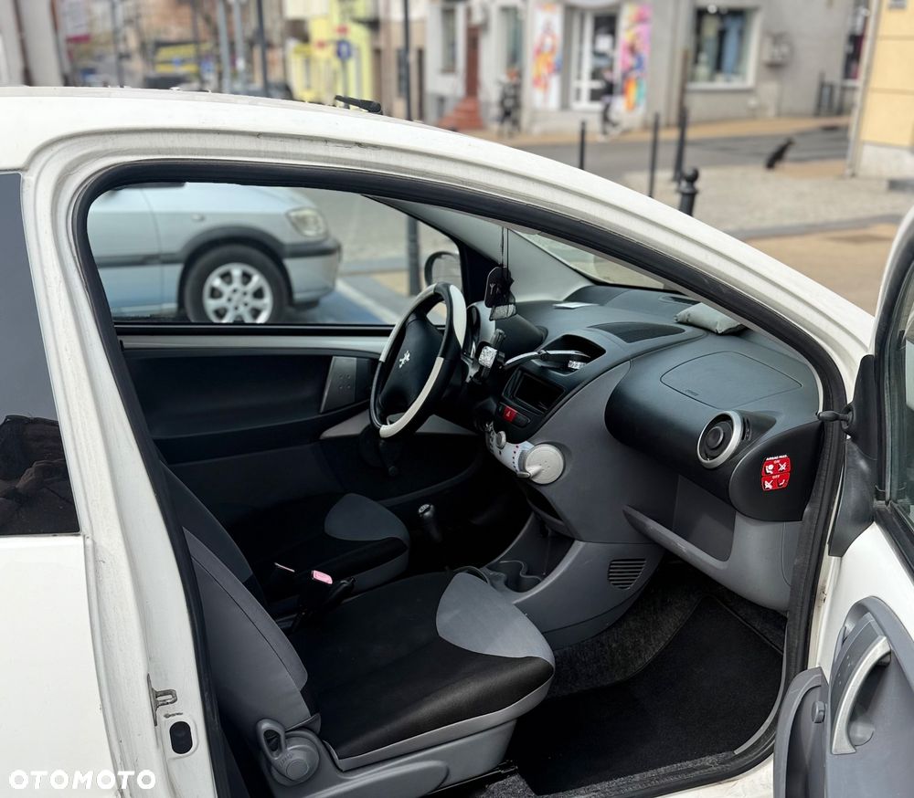 Peugeot 107 1.0 Trendy - 15